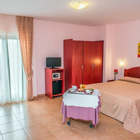 Hotel Delle 4*
